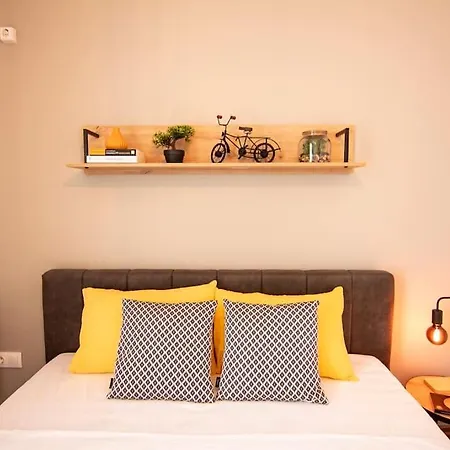 Apartment With Private Parking 2 *
