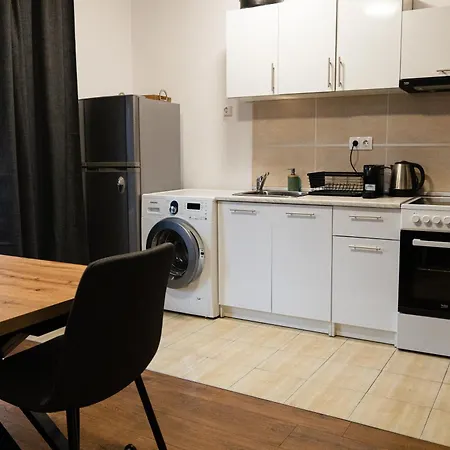 With Private Parking 2 *